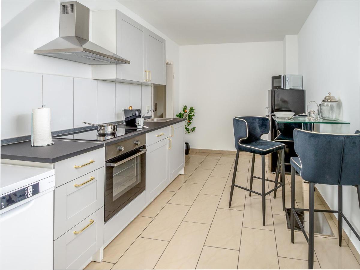 Gemuetliche & Individuelle Ferienwohnungen In Krefeld - Junik Apartments Екстер'єр фото